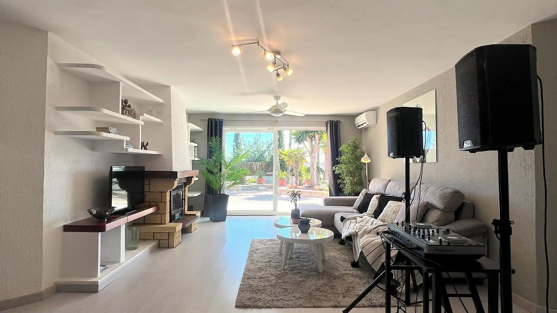 Villa Bloom Nuestra Señora de Jesus 0*,  إسبانيا