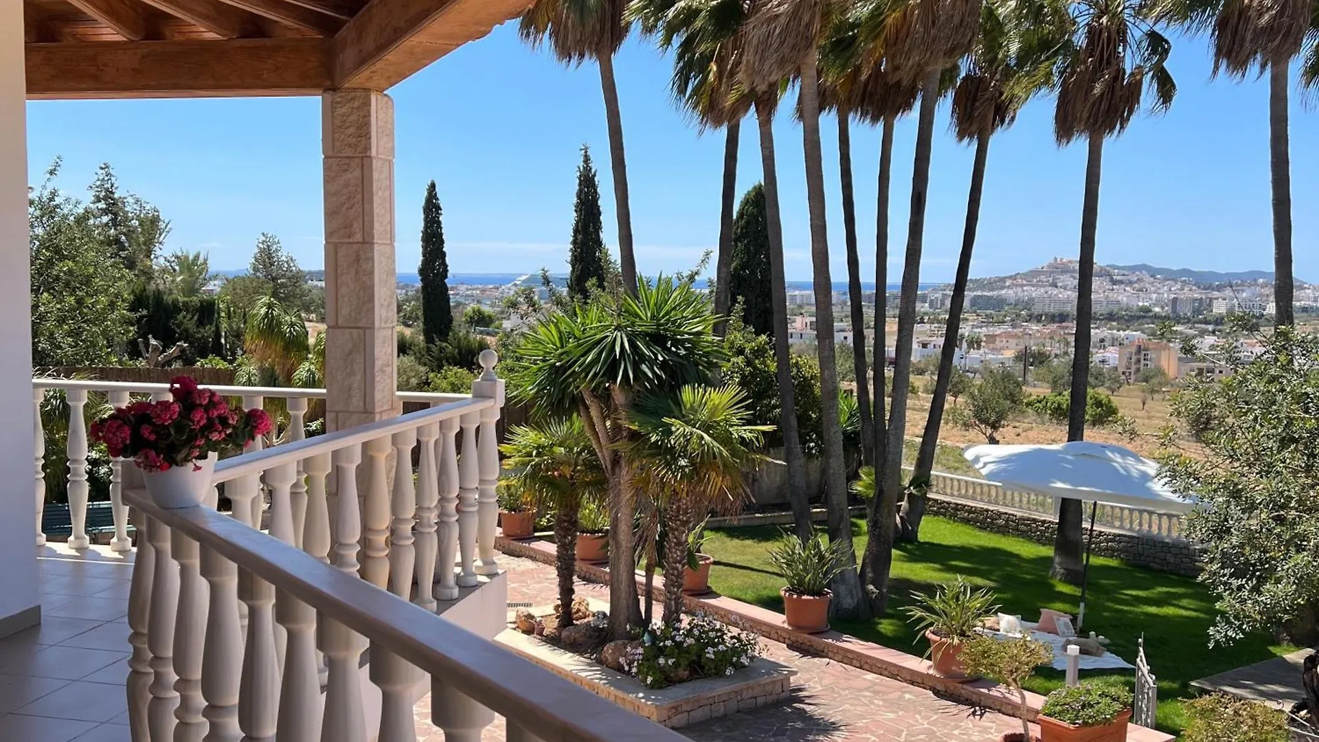 Villa Bloom Nuestra Señora de Jesus إسبانيا